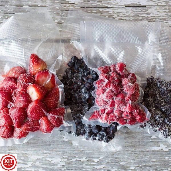Пакети в рулоні для вакууматора 5 м х 25 см / Вакуумний рулон для вакуумного пакувальника та зберігання їжі 0234560414 фото